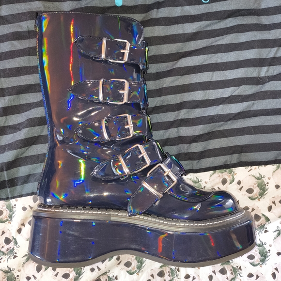 Demonia Black Heart Buckle Boots Iridescent Black ( Emily Size 8 Women's) - Picture 9 of 10